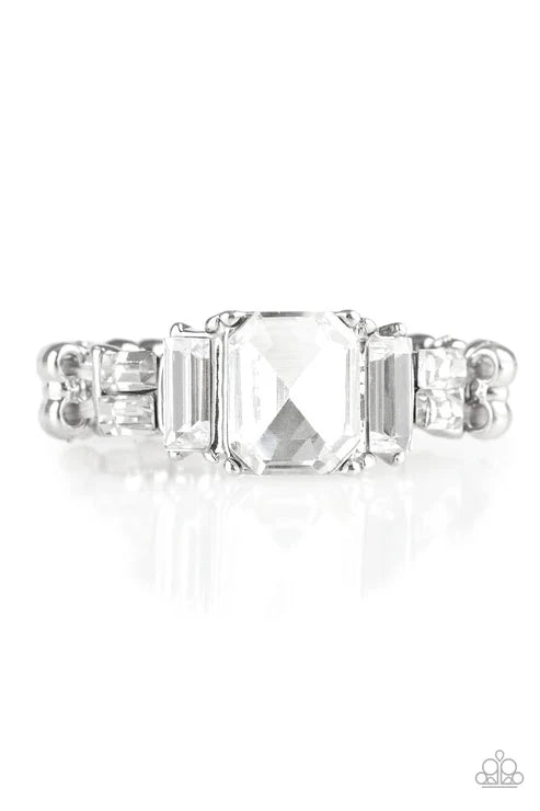 Paparazzi - Born to Rule - White Ring