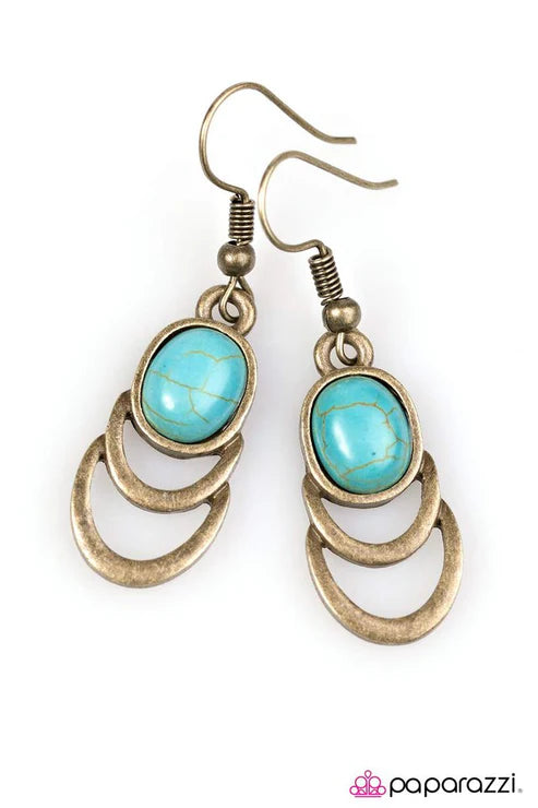 Paparazzi - Break New Ground - Brass Earrings