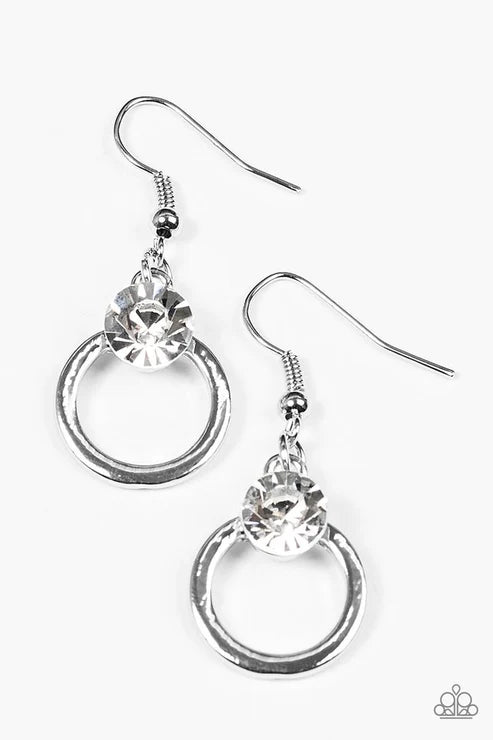 Paparazzi - FAME On - White Earrings