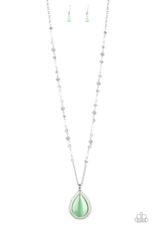 Paparazzi - Fashion Flaunt - Green Necklace