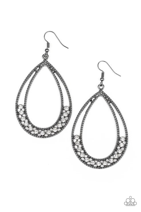 Paparazzi - Glitz Fit - Black Earrings