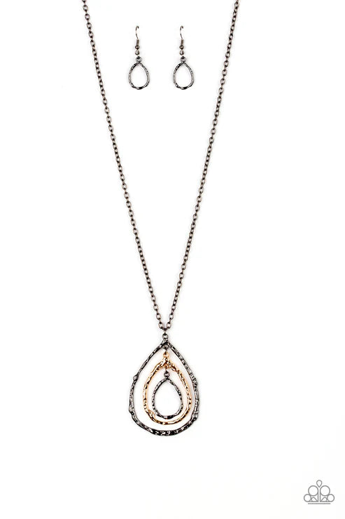 Paparazzi - Going for Grit - Black Necklace