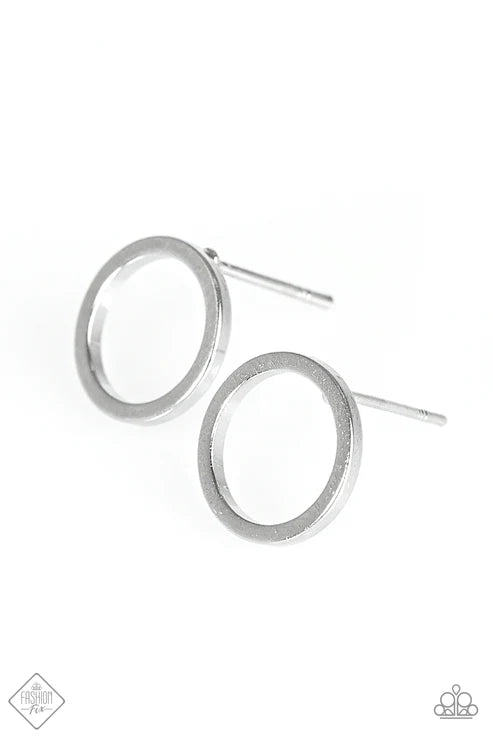 Paparazzi - Minimal Masterpiece - Silver Earrings