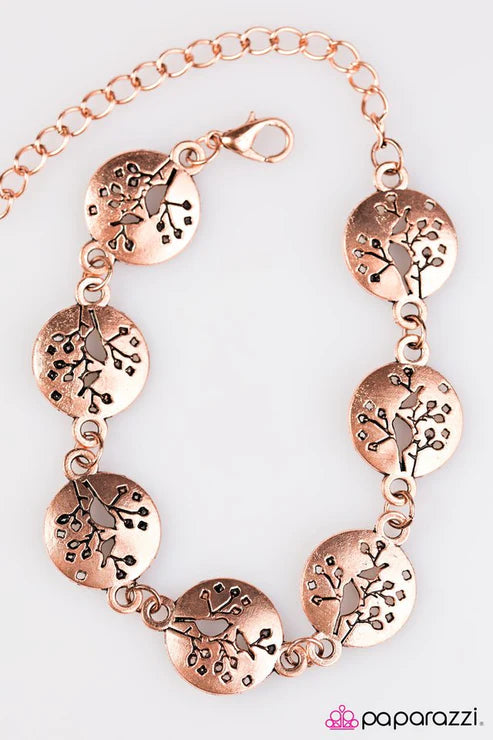 Paparazzi - NEST In Peace - Copper Bracelet