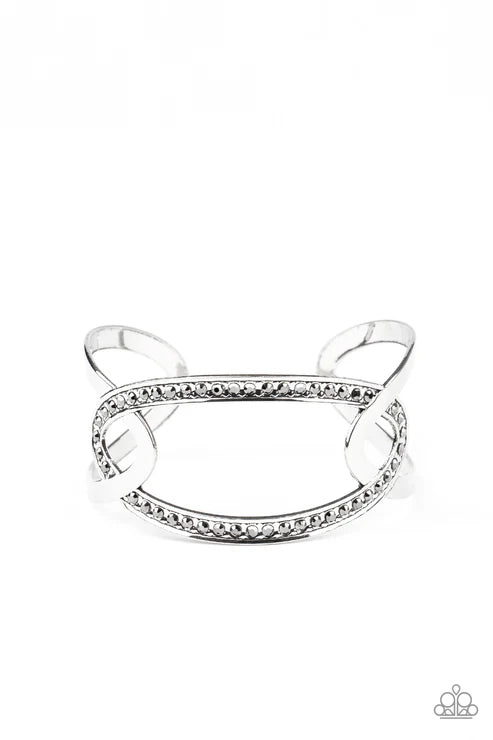Paparazzi - Never A Dull Moment - Silver Bracelet