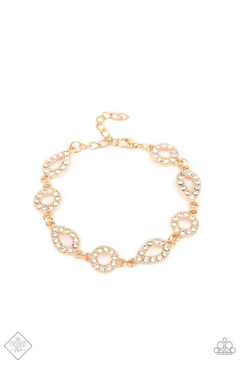 Paparazzi - Royally Refined - Gold Bracelet