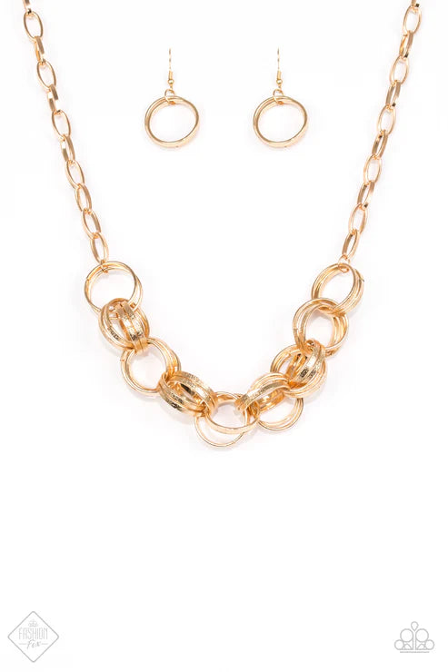 Paparazzi - Statement Made - Gold Necklace
