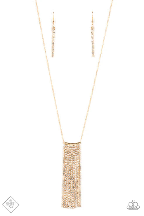 Paparazzi - Stellar Crescendo - Gold Necklace