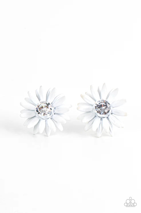 Paparazzi - Sunshiny DAIS-y - White Earrings
