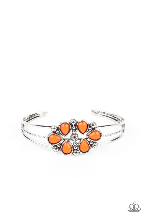 Paparazzi - Taj Mahal Meadow - Orange Bracelet