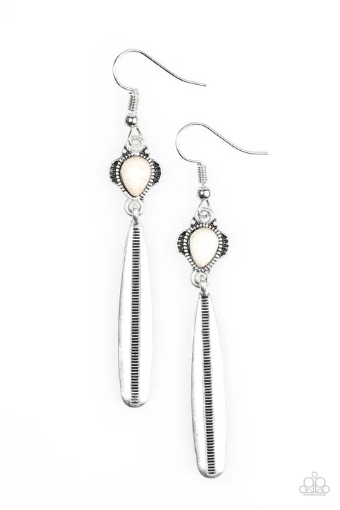 Paparazzi - Tropic Trek - White Earrings