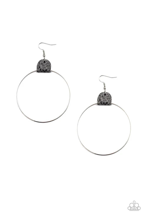Paparazzi - Wild Soul - Silver Earrings