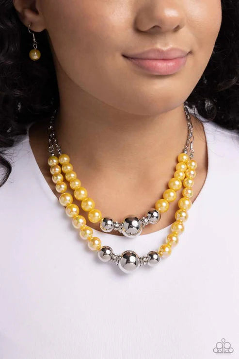 Paparazzi - Ballroom Balance - Yellow Necklace