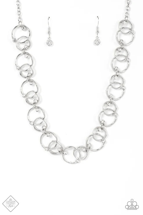 Paparazzi - Center of My Universe - White Necklace