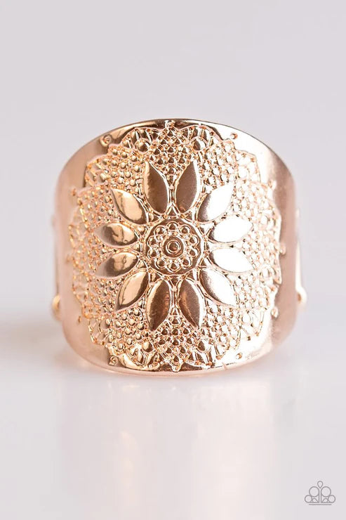 Paparazzi - Country Groves - Rose Gold Ring