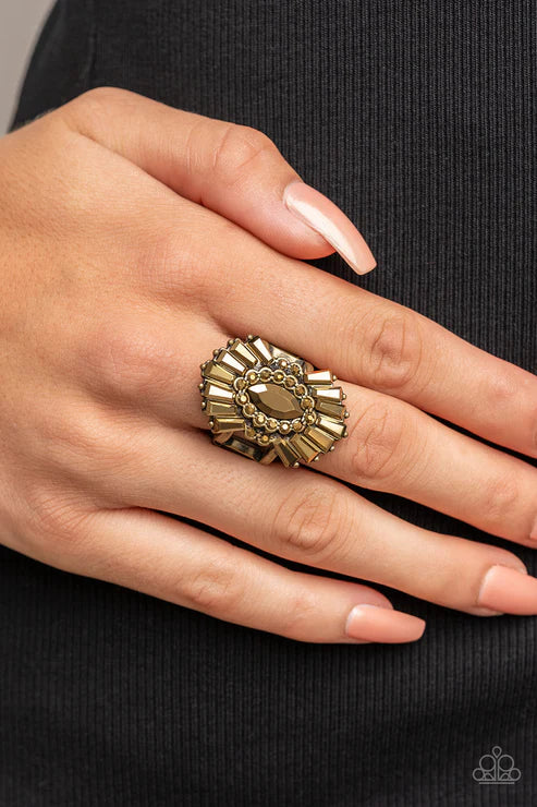 Paparazzi - Daringly Deco - Brass Ring