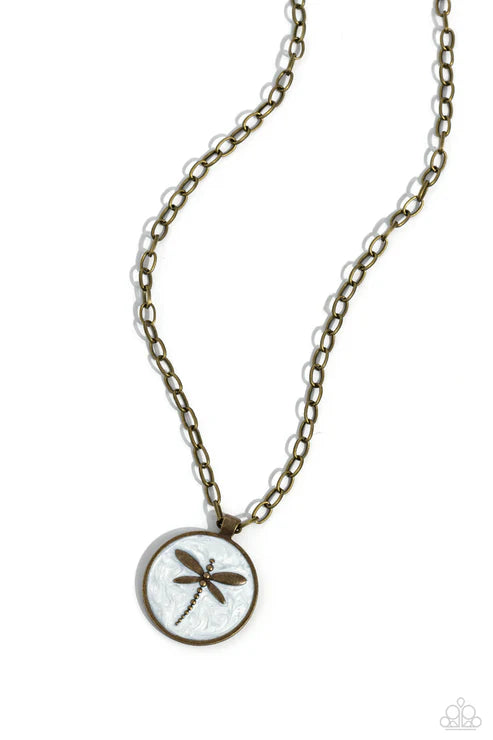 Paparazzi - Decorative Dragonfly - Brass Necklace