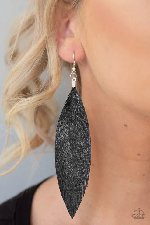 Paparazzi - Feather Fantasy - Black Earrings