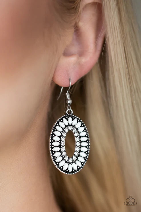 Paparazzi - Fishing for Fabulous - White Earrings