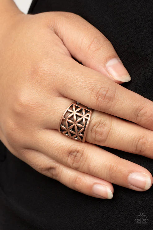 Paparazzi - Gardenia Gazebo - Copper Ring