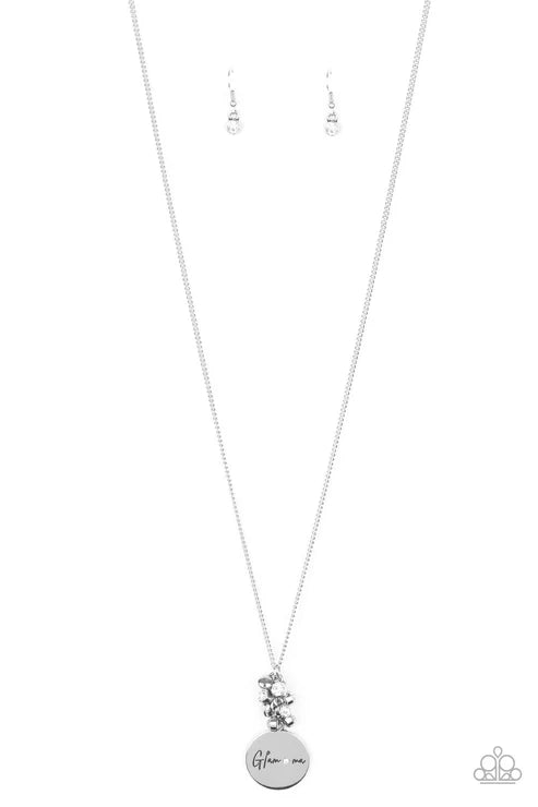 Paparazzi - Going for GLAM-ma - White Necklace