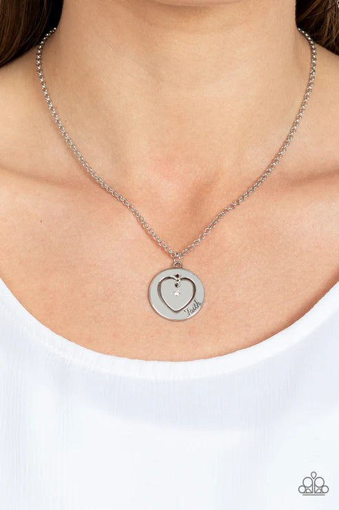 Paparazzi - Heart Full of Faith - White Necklace