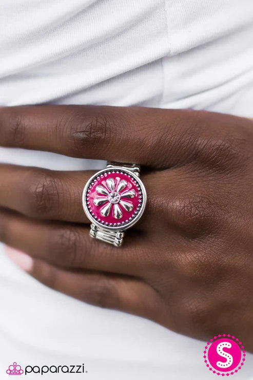 Paparazzi - If Today Was A Fairytale - Pink Ring