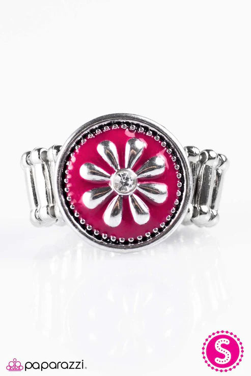 Paparazzi - If Today Was A Fairytale - Pink Ring