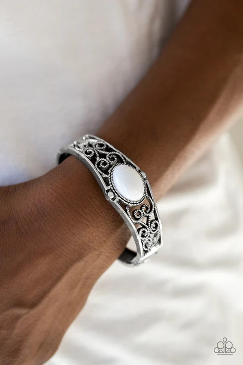 Paparazzi - Joyful Journeys - White Bracelet
