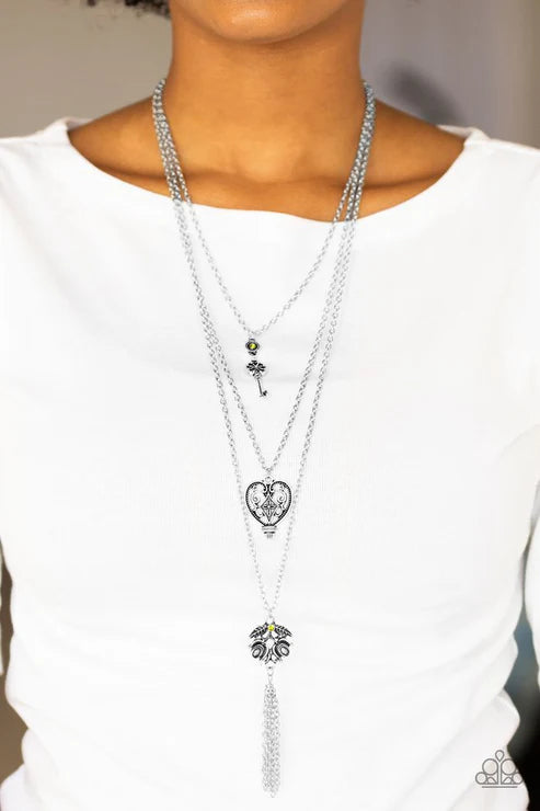 Paparazzi - Love Opens All Doors - Green Necklace