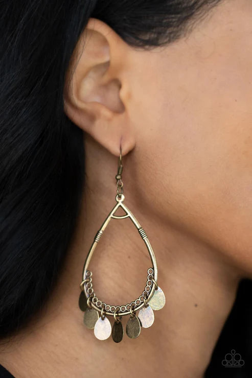 Paparazzi - Meet Your Music Maker - Brass Earrings