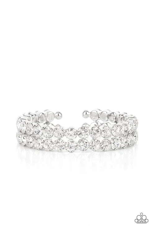Paparazzi - Megawatt Majesty - White Bracelet