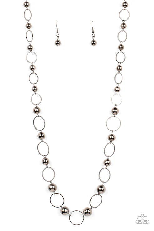 Paparazzi - Metro Milestone - Black Necklace