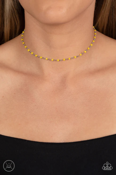 Paparazzi - Neon Lights - Yellow Necklace