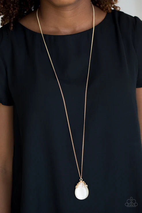 Paparazzi - Nightcap and Gown - Gold Necklace