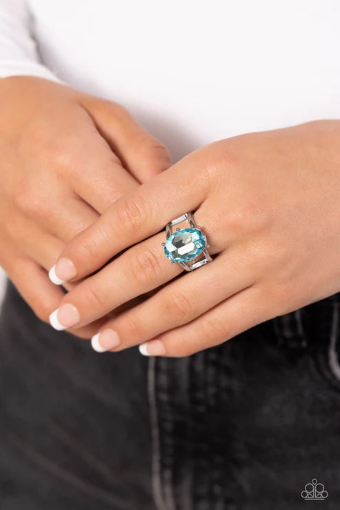 Paparazzi - Prismatically Pronged - Blue Ring