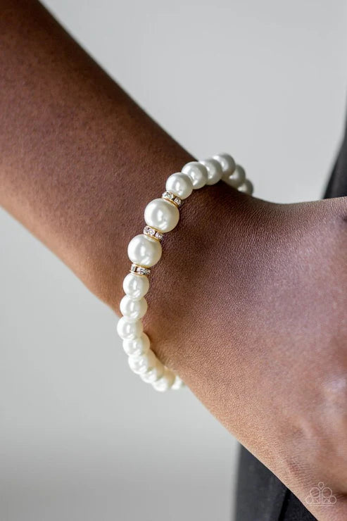 Paparazzi - Radiantly Royal - Gold Bracelet