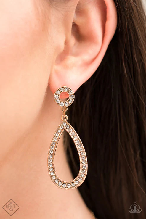 Paparazzi - Regal Revival - Gold Earrings