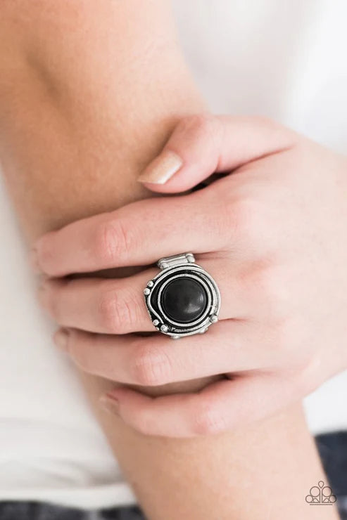 Paparazzi - River Roamer - Black Ring