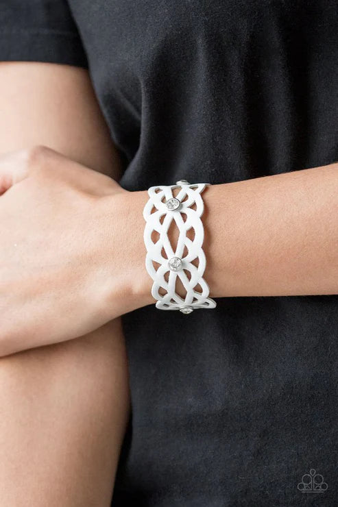 Paparazzi - Runaway Radiance - White Bracelet