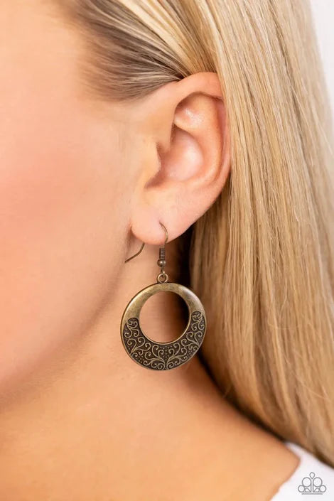 Paparazzi - Secret Vineyards - Brass Earrings