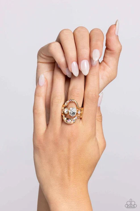 Paparazzi - Shopaholic Statement - Gold Ring