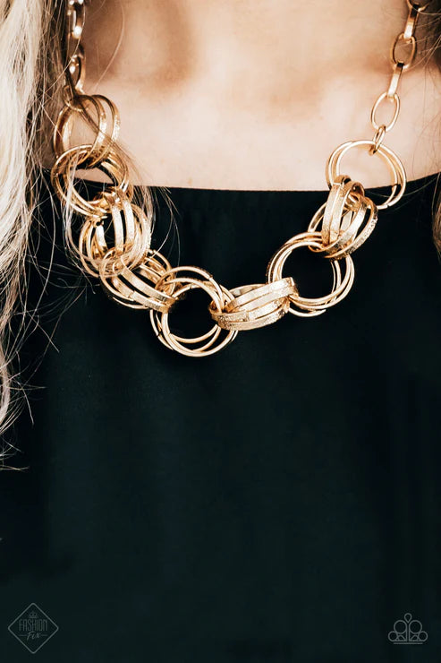 Paparazzi - Statement Made - Gold Necklace