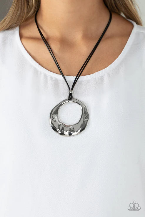 Paparazzi - Tectonic Treasure - Silver Necklace