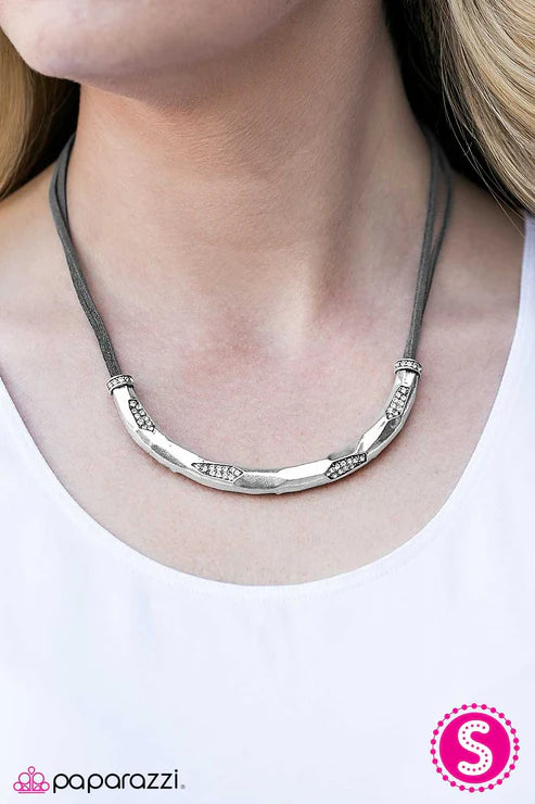Paparazzi - The Glitter Rush - Silver Necklace