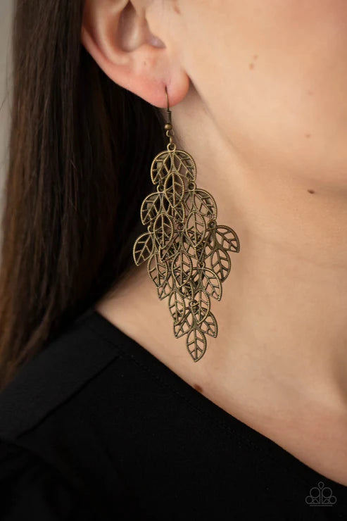 Paparazzi - The Shakedown - Brass Earrings