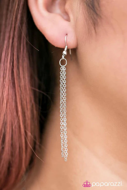 Paparazzi - V Right There! - Silver Necklace
